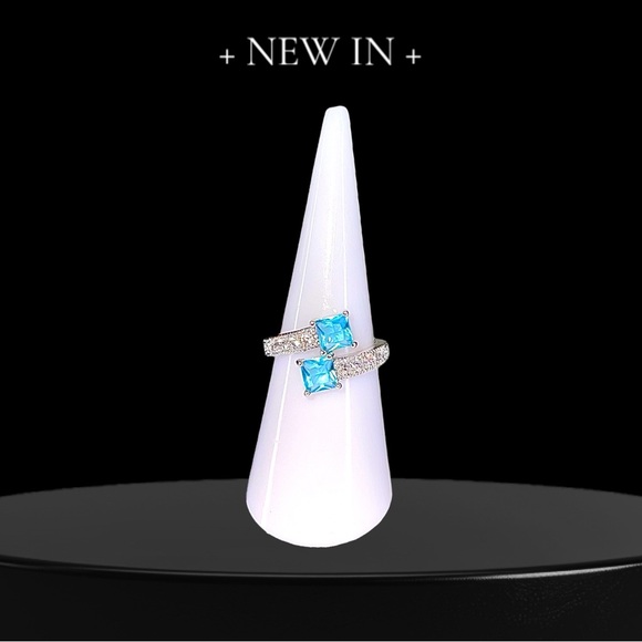 New Aqua Blue Lab-created Square Topaz Silver Engagement Ring with 10 CZ - Picture 10 of 10